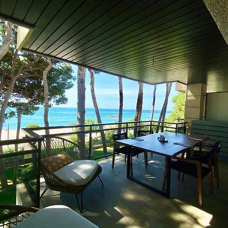 Calma Ii Apartment