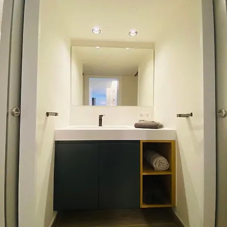 Calma Ii Apartment *